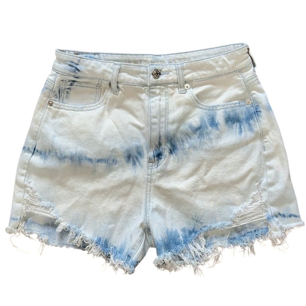 American Eagle Light Wash Highest Rise Mom Jean Shorts